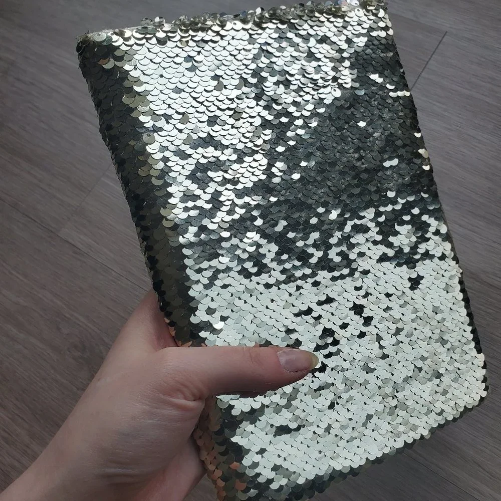Gold to Silver Sequin color change notebook 80 sheets - Picture 6 of 6